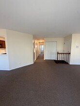 151 Brookston Dr in Schaumburg, IL - Building Photo - Building Photo