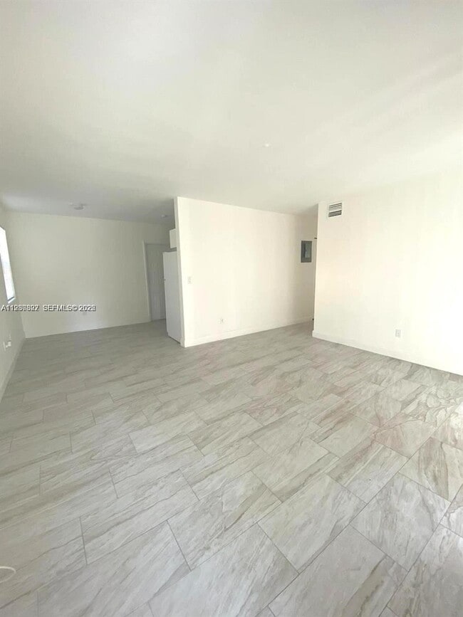 1511 NE 42nd St in Pompano Beach, FL - Building Photo - Building Photo