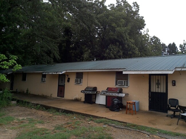 property at 4915 11th Ave