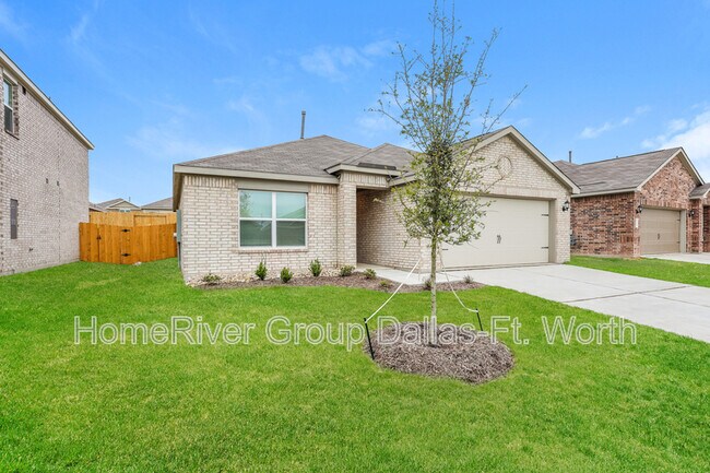 427 Condie Russell Ave in Venus, TX - Foto de edificio - Building Photo