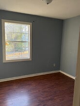 3922 S Rossiland Cir in Memphis, TN - Building Photo - Building Photo