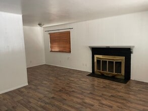 3685 Tamarack Ave in South Lake Tahoe, CA - Building Photo - Building Photo