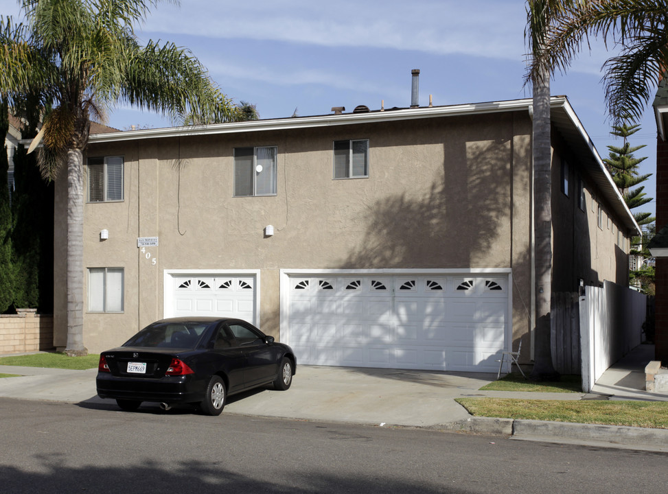 405 15th St in Huntington Beach, CA - Building Photo