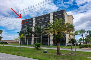 500 Palm Springs Blvd in Indian Harbour Beach, FL - Building Photo