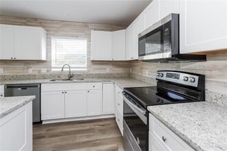 8097 Settlers Creek Cir in Lakeland, FL - Building Photo - Building Photo