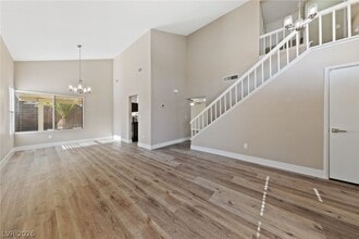 7627 Kalmalii Ave in Las Vegas, NV - Building Photo - Building Photo
