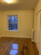 1607 Commonwealth Ave, Unit 9 in Boston, MA - Foto de edificio - Building Photo
