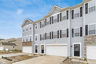 118 Dusky Willow Dr in Reynoldsburg, OH - Foto de edificio - Building Photo