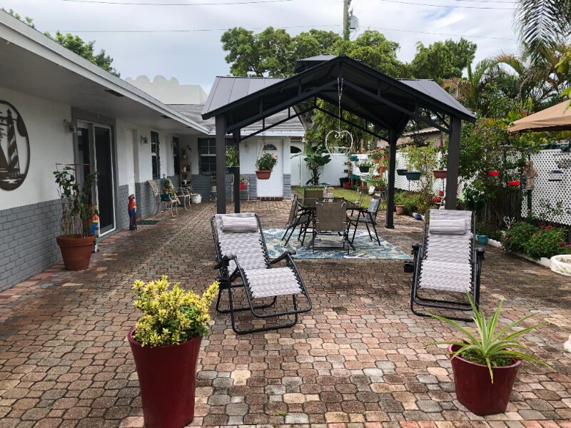 506 SW 18th Ct in Fort Lauderdale, FL - Building Photo