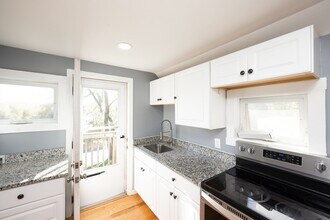 217 Grafton St in Shrewsbury, MA - Building Photo - Building Photo