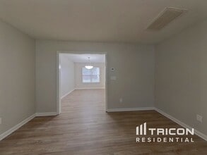 3707 University Church Dr in Charlotte, NC - Building Photo - Building Photo