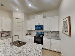 5142 Kelwood St in San Antonio, TX - Building Photo - Building Photo