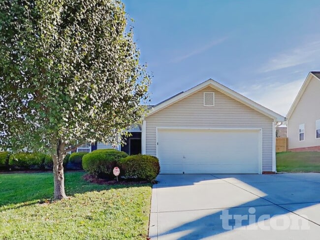 956 Ashland Ave in Statesville, NC - Foto de edificio - Building Photo