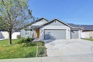 2085 N Mauve Ave in Kuna, ID - Building Photo