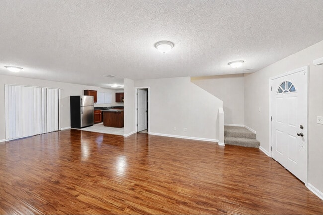 10007 Branley Oak Dr in Cordova, TN - Building Photo - Building Photo