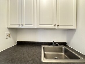 2405 W Wilson Ave in Chicago, IL - Building Photo - Building Photo