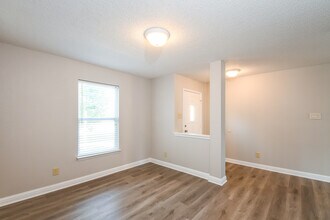 7587 Charlotte Dr in Ingalls, IN - Building Photo - Building Photo