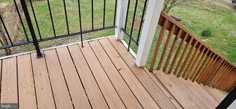 1057 Foreman Ln in Winchester, VA - Building Photo