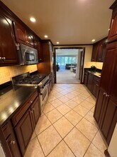 267 Ridgewood Rd in West Hartford, CT - Building Photo - Building Photo