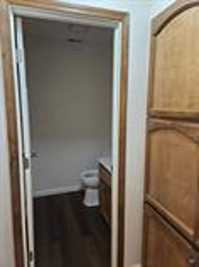 11434 Columbia Village Dr in Sonora, CA - Building Photo - Building Photo