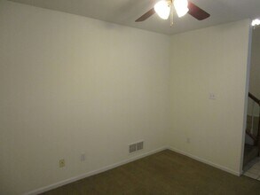 1616-1618-1618 Juniper Dr in Columbia, MO - Foto de edificio - Building Photo