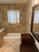 1120 NW 106th Ave in Plantation, FL - Building Photo - Building Photo