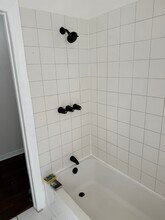 1241 4th Ave, Unit 1247 in Los Angeles, CA - Building Photo - Building Photo