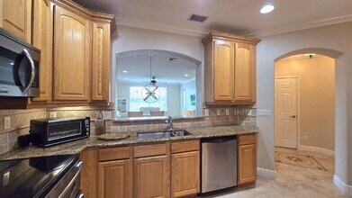 3344 Dandolo Cir in Cape Coral, FL - Building Photo - Building Photo