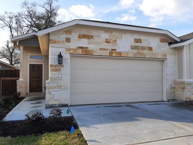 9815 Grosbeak Ln in Magnolia, TX - Building Photo - Building Photo