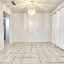 5356 Wonder Dr in Fort Worth, TX - Building Photo - Building Photo