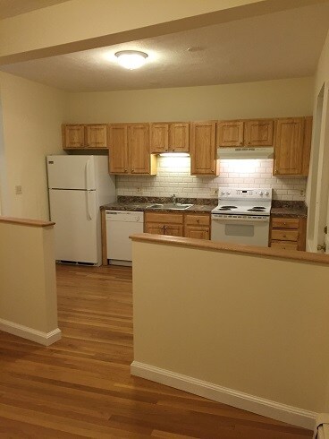 120 Berkshire St, Unit 5A in Cambridge, MA - Building Photo - Building Photo