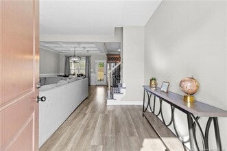 101 E 6th Ave in Raeford, NC - Building Photo - Building Photo