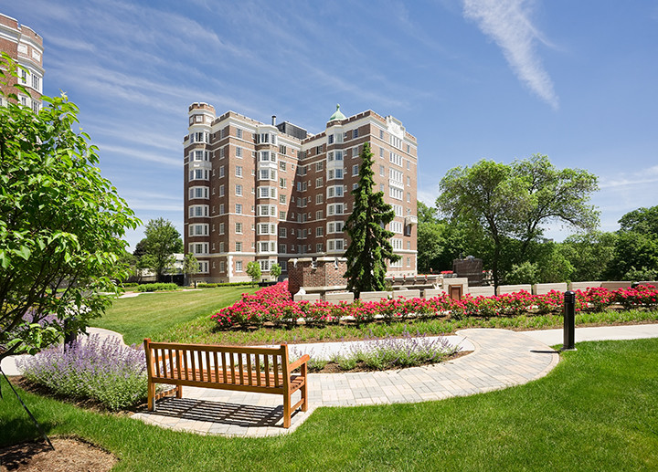 Longwood Towers in Brookline, MA - Building Photo