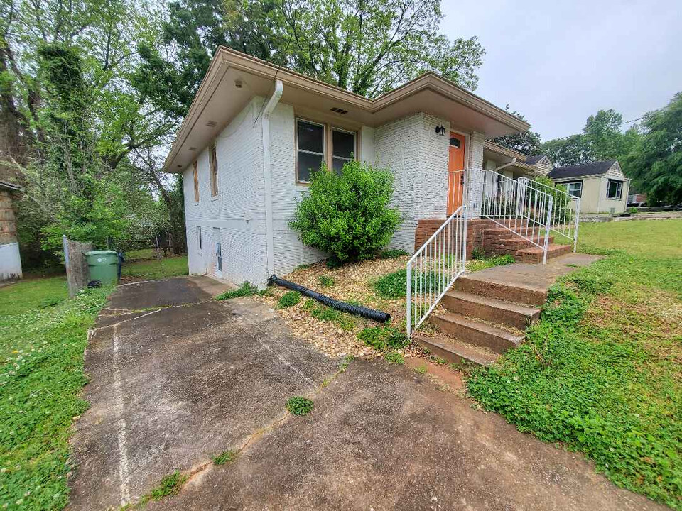 106 Morris Brown Dr SW in Atlanta, GA - Building Photo