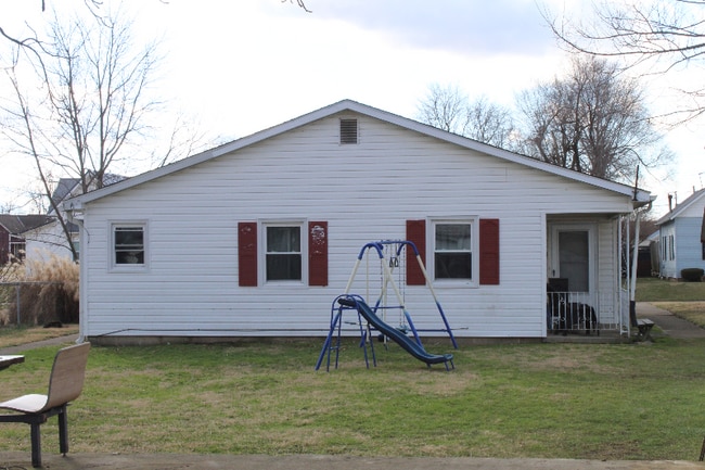 property at 1024 S Hinde St