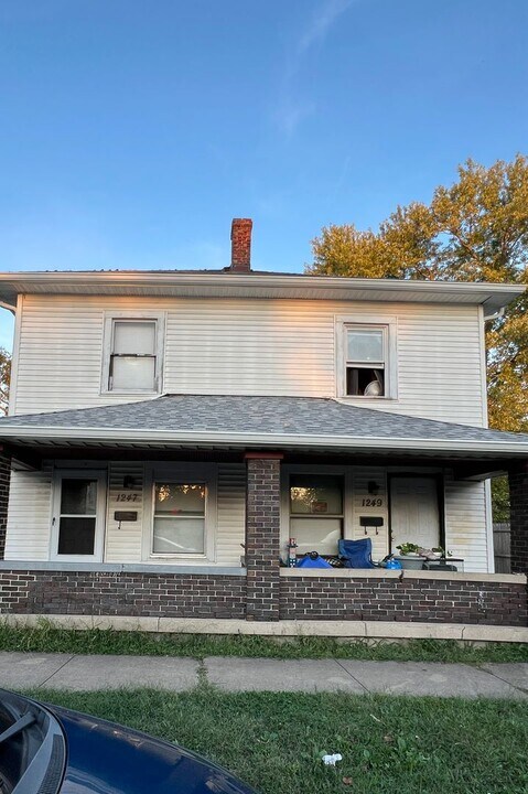 1247 W Lee St in Indianapolis, IN - Building Photo