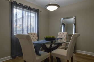 Crystal Springs in Silver Spring, MD - Building Photo - Building Photo