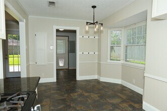54 Staghorn Ct in Lake Jackson, TX - Building Photo - Building Photo