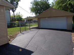 1345 Forest Ave in Des Plaines, IL - Building Photo - Building Photo