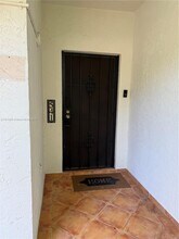 541 NE 199th Ln in Miami, FL - Building Photo - Building Photo