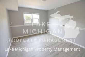 2059 Andrew St SE in Kentwood, MI - Building Photo - Building Photo