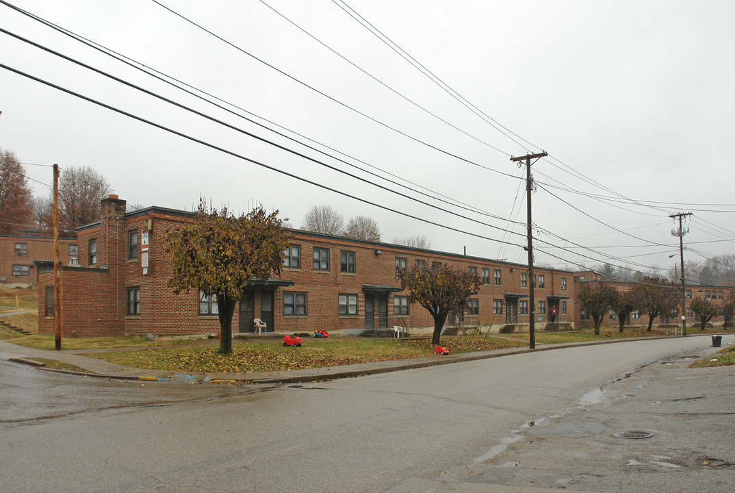 Marcum Terrace in Huntington, WV - Foto de edificio