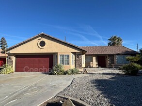 44060 Dalea Ct in La Quinta, CA - Building Photo - Building Photo