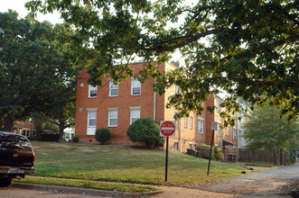 918 Green St in Alexandria, VA - Building Photo - Building Photo