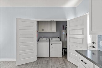 20 Maryland St in Alton, TX - Building Photo - Building Photo