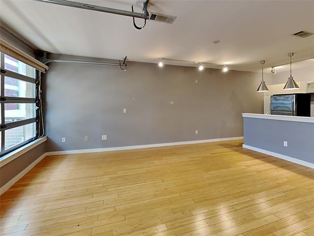 1111 S Akard St-Unit -309 in Dallas, TX - Building Photo - Building Photo