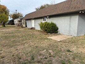 1972 Colorado Ave in San Angelo, TX - Building Photo