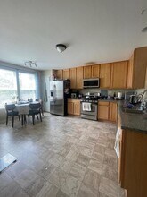 408 Belvedere Ln in Aurora, IL - Building Photo - Building Photo