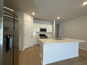 280 Shangrila Wy in Meridianville, AL - Foto de edificio - Building Photo