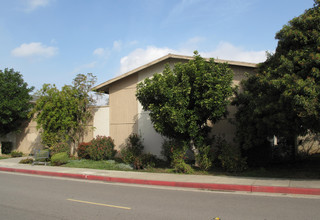 2343 E Garvey Ave N in West Covina, CA - Building Photo - Building Photo